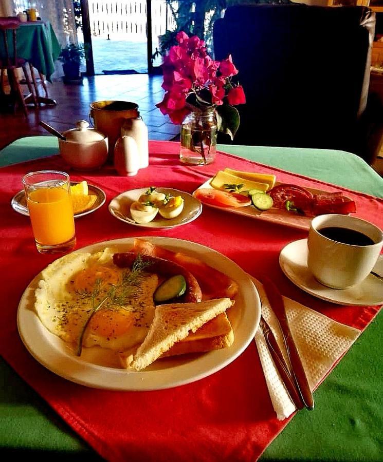 Zur Waterkant Guesthouse Lüderitz Eksteriør billede